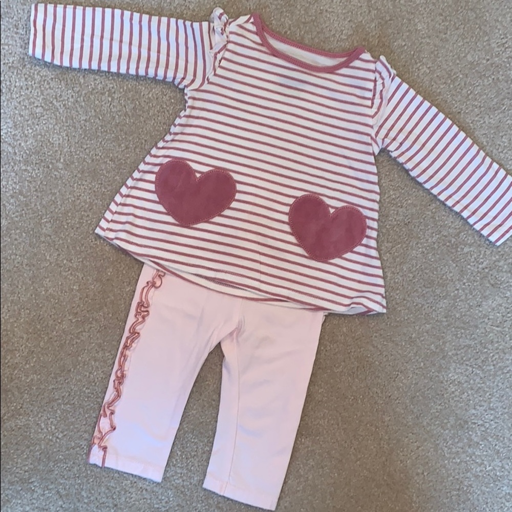 Baby girl’s tunic outfit